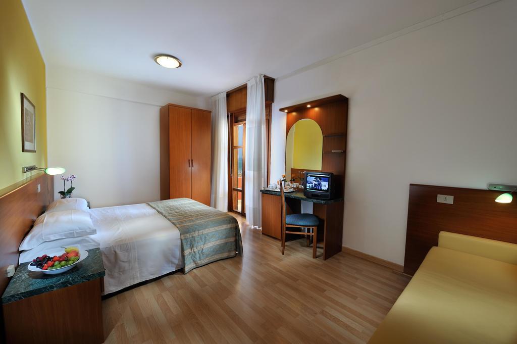 Hotel Bembo Μπιμπιόνε Εξωτερικό φωτογραφία